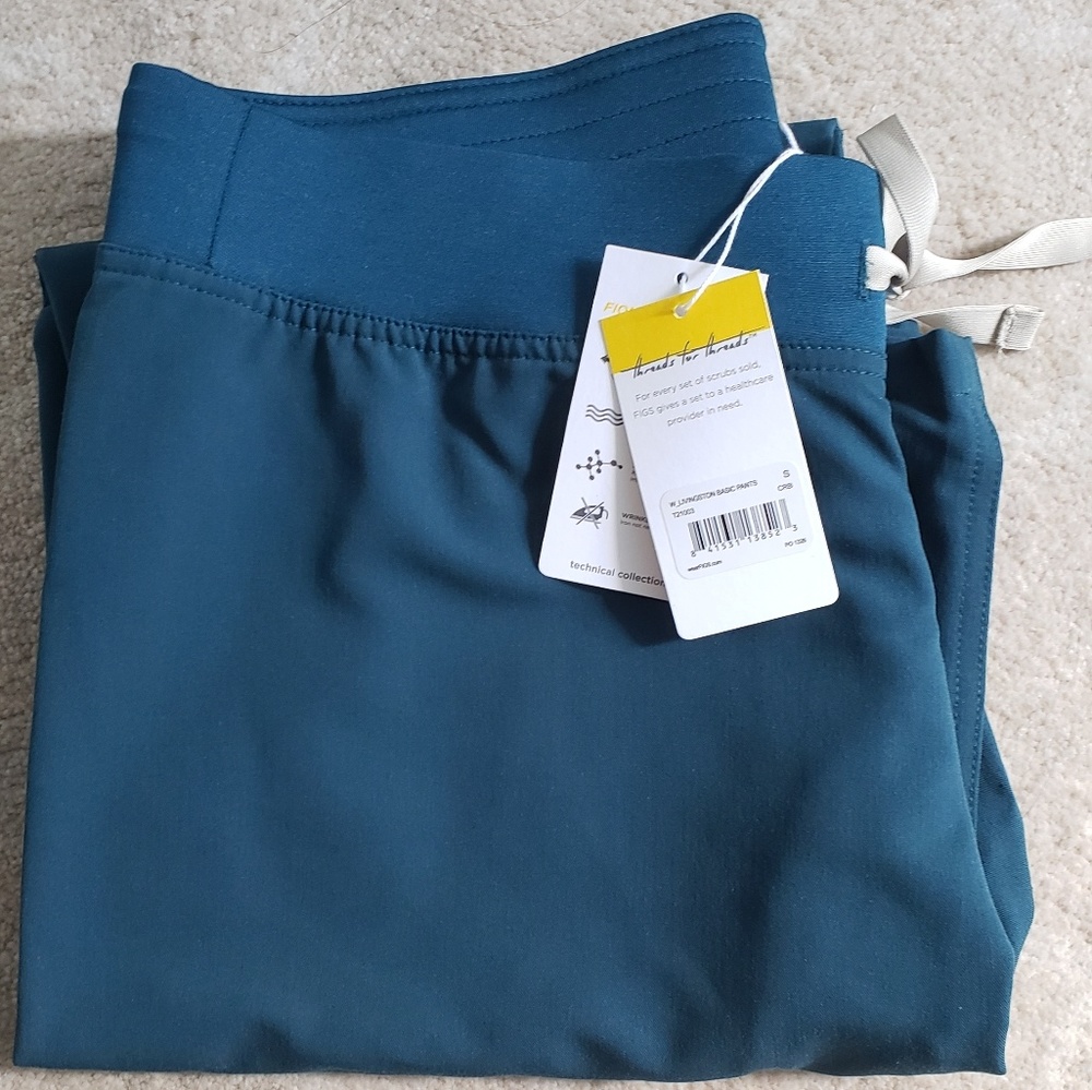 Figs Livingston scrub pants